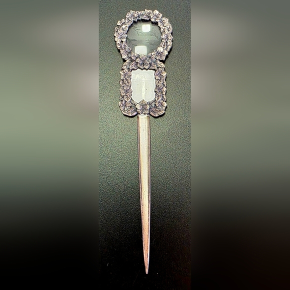 Magnifying Letter Opener with Picture Frame - Picture 1 of 6